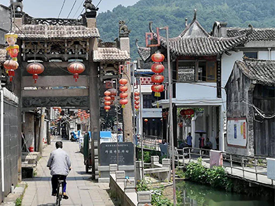 坡南街的水生態(tài)系統(tǒng)恢復與端午節(jié)的綠色傳承 浙江平陽縣坡南歷史文化街區(qū)改造提升水系生態(tài)修復項目